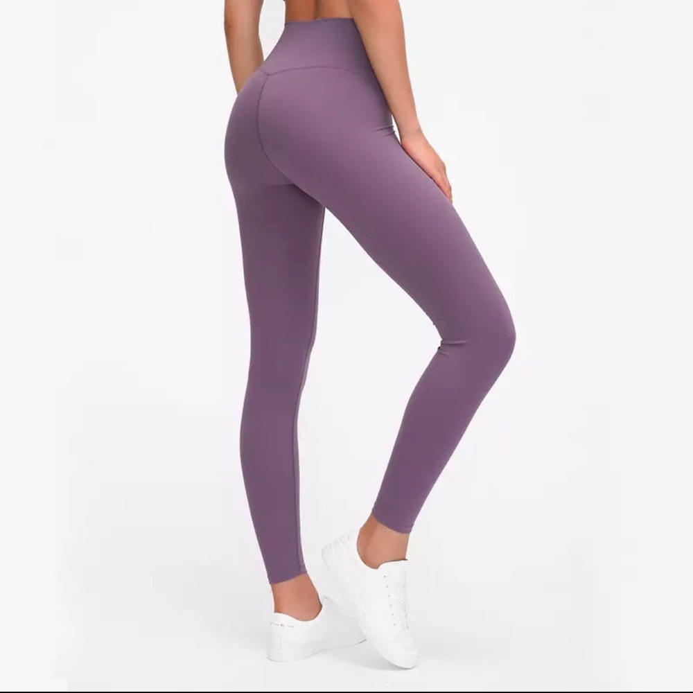 Nepoagym 7/8 RHYTHM Storm Purple Leggings Large